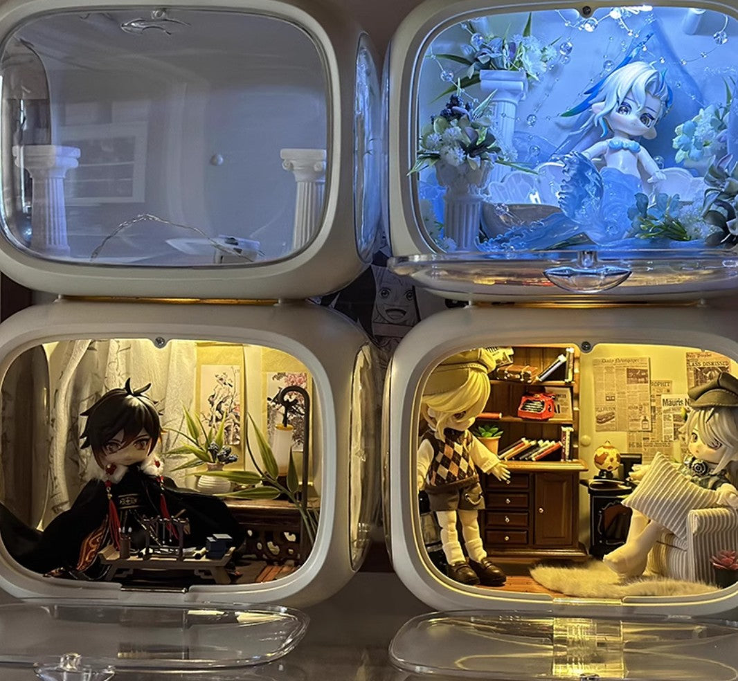 Miniature Scene Dollhouse Display Case
